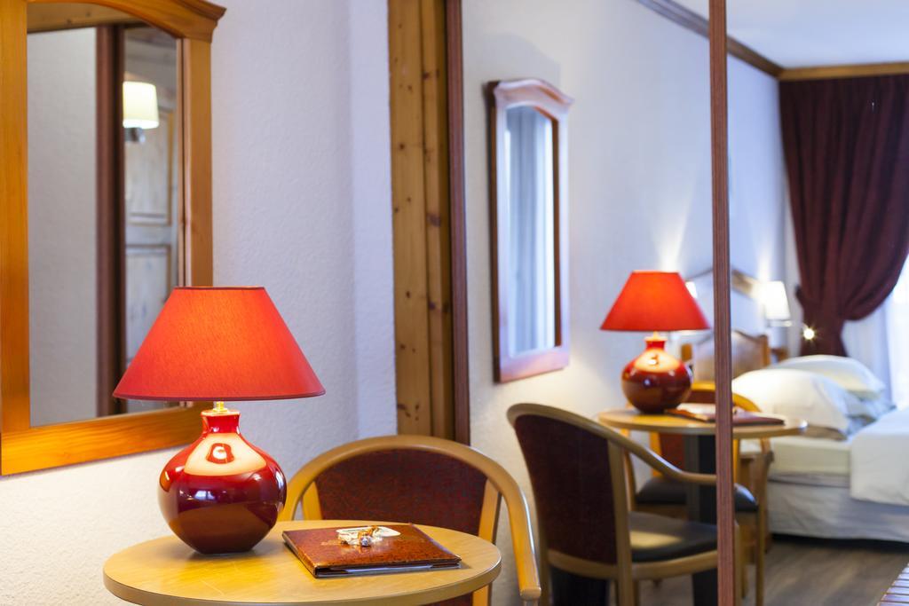 Le Calgary Hotel Les Saisies Bilik gambar