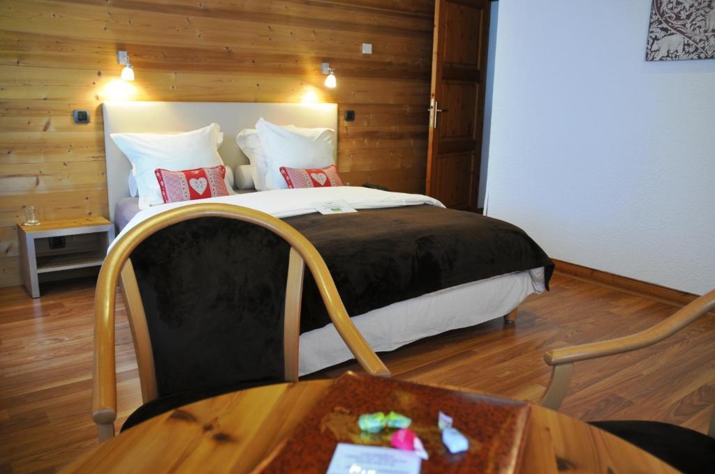 Le Calgary Hotel Les Saisies Bilik gambar